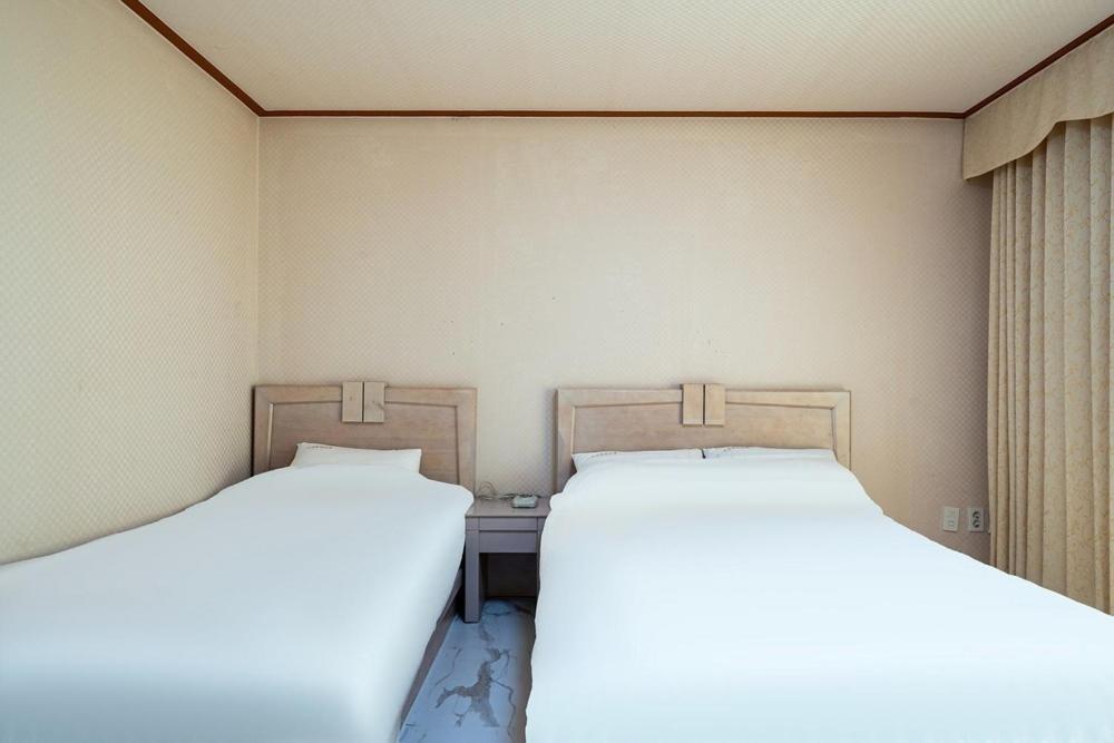 Oceanview Resortel Boryeong Luaran gambar