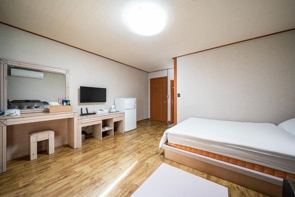 Oceanview Resortel Boryeong Luaran gambar