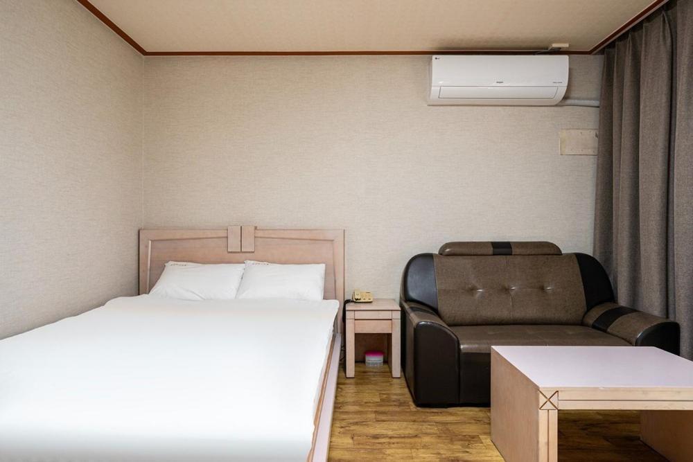 Oceanview Resortel Boryeong Luaran gambar